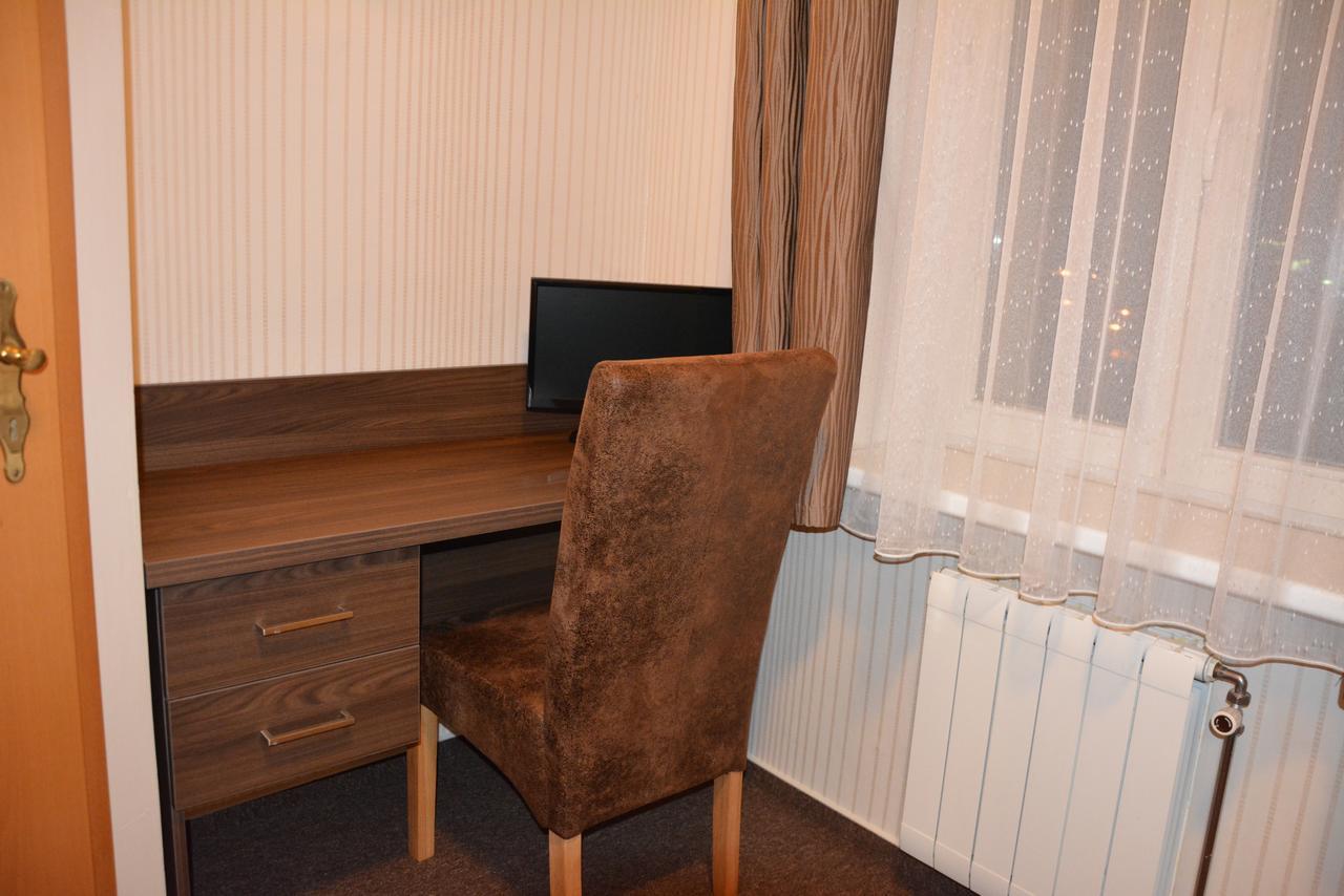 Almond Affittacamere 3*